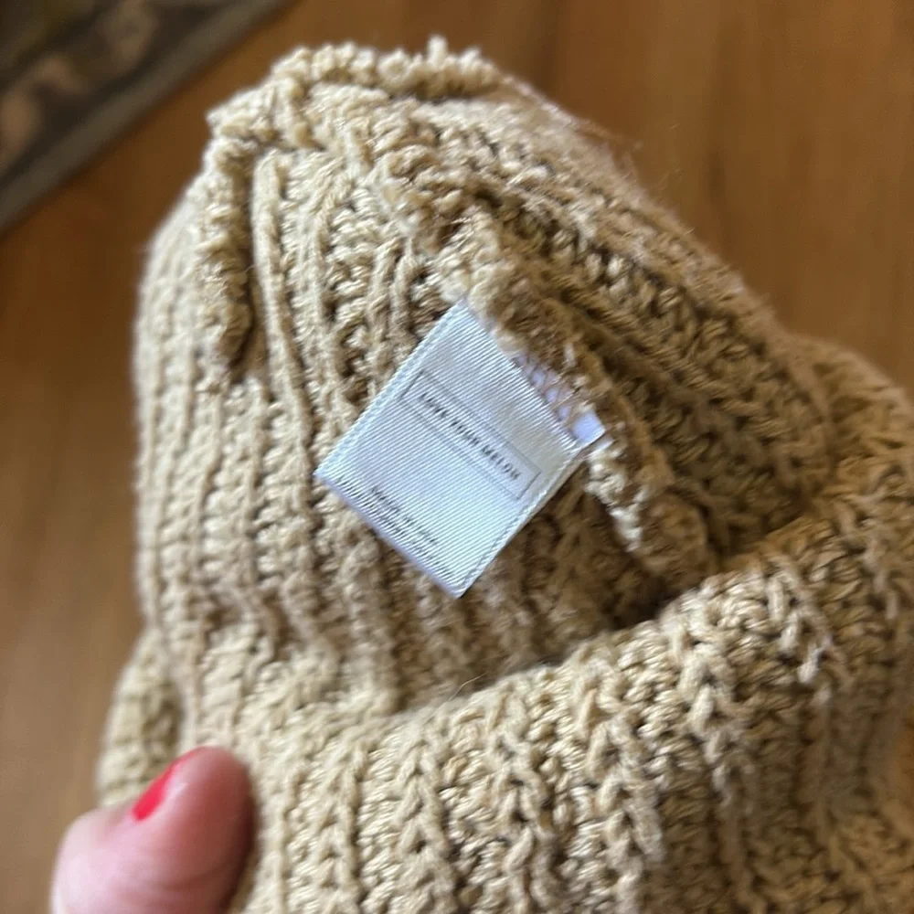 Love Your Melon 0-6 months baby beanie Beige Knit Hat
